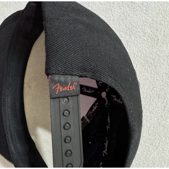Fender Guitars Spaghetti Logo Black and Camo Flatbill Snapback Hat Cap NWT - Picture 5 of 10